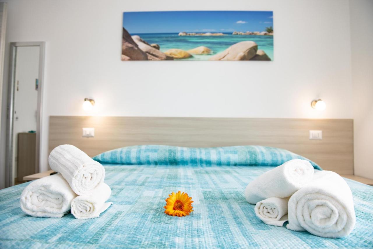 B&B Il Viaggiatore Тортоли Экстерьер фото